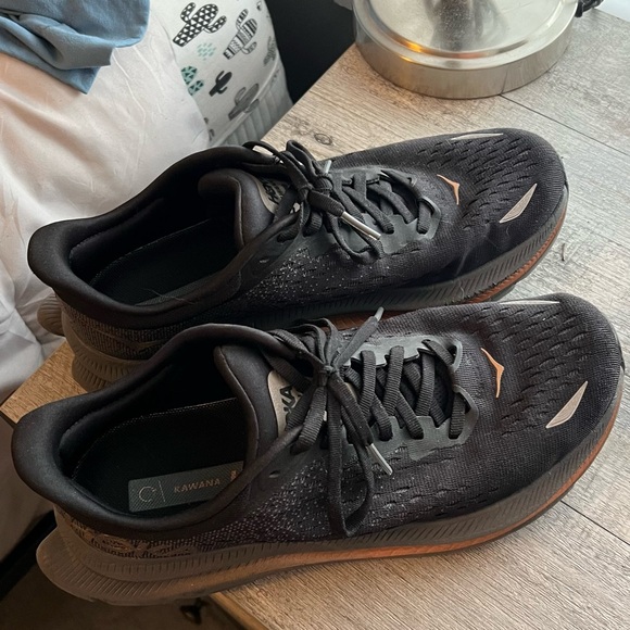 Hoka- - Picture 1 of 9